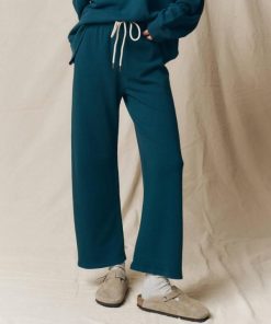 Attireknit.shop1b6bef93d9 1