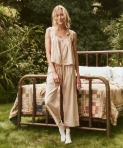 Attireknit.shop2f0b9e1d80 5