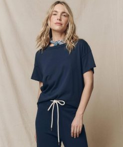 Attireknit.shop5bb12e7618 4