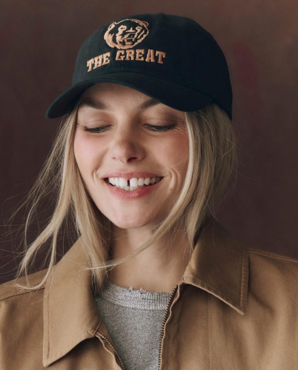 Attireknit.shop70690650f7 1